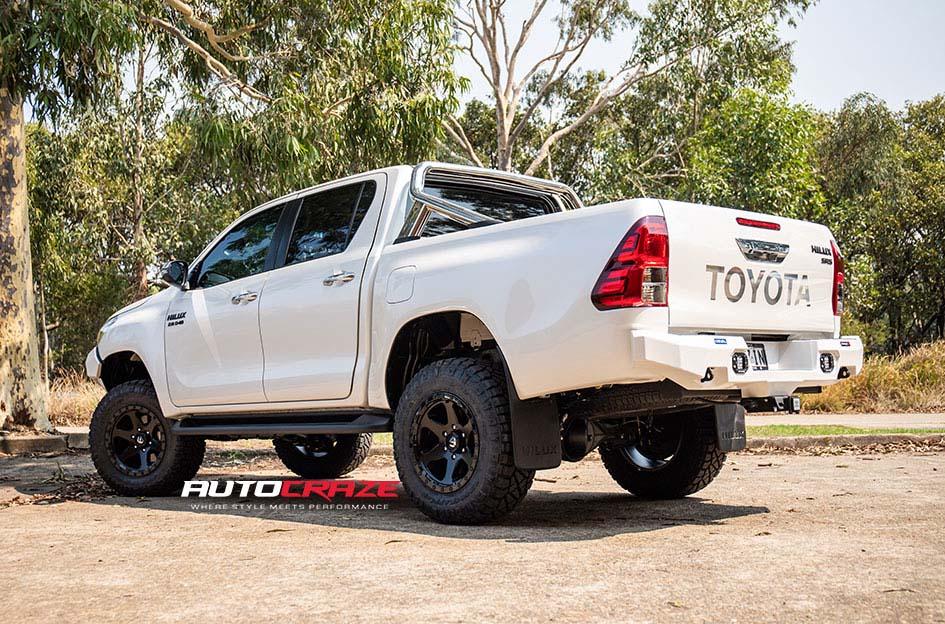 TOYOTA HILUX N80 4WD RIPPER MATTE BLACK